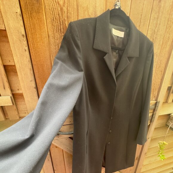 TAHARI Arthur S. Levine black hidden snap coat (12/14) - Picture 8 of 14